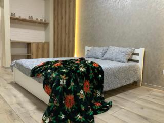 LUX apartment & центр,ЖК Театральний - 2