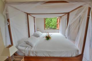 Two Bays Beach Villa, Apartment, and Studios - Crochu - 1