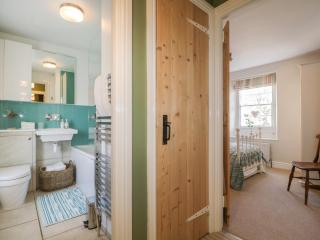 Beckside Cottage - 3