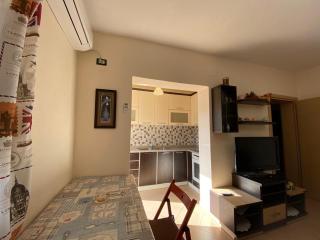 88 Apartment Himare - 1