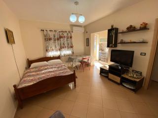 88 Apartment Himare - 0