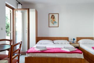 Niko Apartments - Drvenik - 6