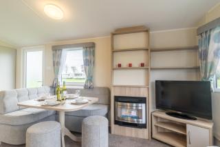 The Shack - plot NB139 - Porth - 4