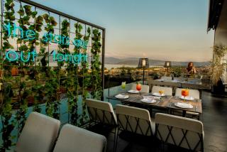 SAZ City Life Boutique Hotel - 9