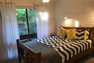 Getaway South Coast NSW - Holiday house with pool - Kianga - 2