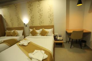 VIPs Hotel Olive - Siliguri - 1