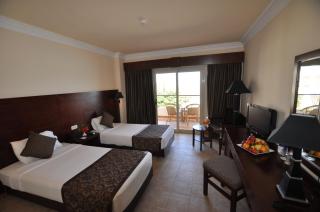 Royal Brayka Beach Resort - Abu Dabbab - 8