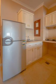 Sabina Classy 1 BR Apartment Lagoon view & Pool El Gouna - Hurghada - 3