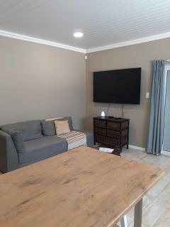 Escape - Prince Alfred Hamlet - 0