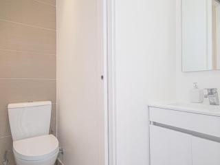 Baixa chiado 2 bedroom duplex apt with AC elevator - 3