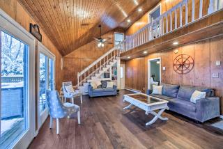 Cozy Retreat with Hot Tub, on Sleepy Hollow Lake! - Athens - 6