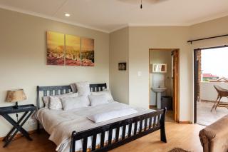 Agape holiday house - Herolds Bay - 3