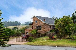 Agape holiday house - Herolds Bay - 9