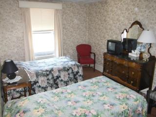 Auberge des Arts Bed and Breakfast - 4