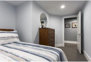 Forrestville Ave Large Suite - Chicago - 3
