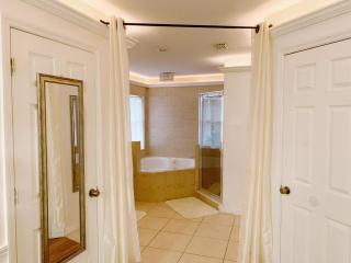 Great home! Great location! Pets welcome - 3