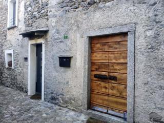 Guesthouse "Castello del Nucleo" - Intragna - 9