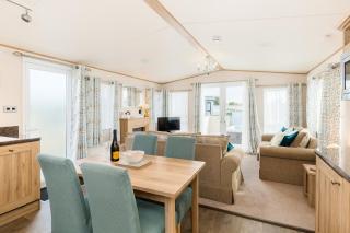 Cottontail Lodge - Hot tub - Pet Friendly - 5