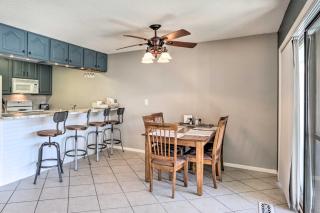 Waterfront Condo with Community Perks in Osage Beach - Osage Beach - 2