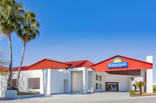 Days Inn by Wyndham Piedras Negras - Piedras Negras - 8
