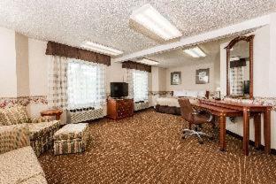 Days Inn by Wyndham Yadkinville - Yadkinville - 7