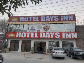 Hotel Day In Lahore - 8