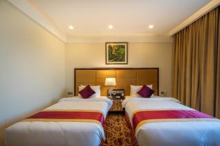 Grand Palace Hotel & Resorts Sylhet - 3