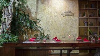 Draha Halong Hotel - Serenity, Charm and Nature - Preferred by Western Travelers - 1