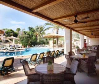 Hotel Apartamentos Cala Santanyi - 2