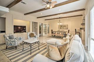 Quiet West Houston Home w/ Patio, Walk to Shops! - 6