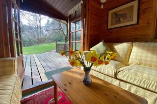 The Cabin at The Oaks - 4