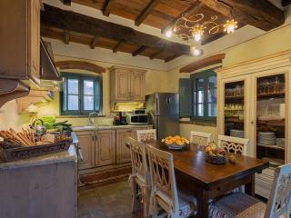 Holiday Home in Tuscany near Cortona - Cortona - 8