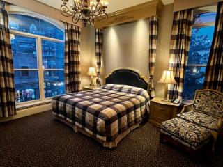 Celebrity Hotel - Deadwood - 9