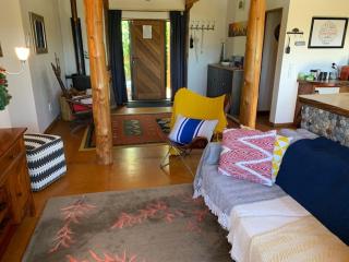 Treetop Hideaway - Taupo Holiday Home - Taupo - 5