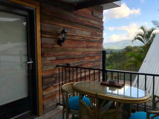 THE GOLDEN RETREAT POOL HOUSE - Uki - 6