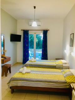 Room in Studio - Studio Banos Apartments and Swimming Pool - Roda - 1
