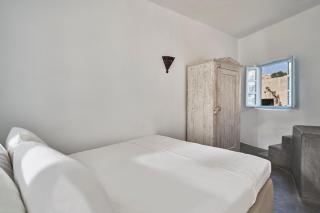 2 bedroom charming villa with outdoors jacuzzi - 3