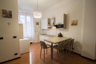 Monolocale nelle mura antiche a 80 mt dal mare - Varazze - 9