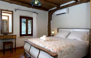Matzanas House - Katouna - 8