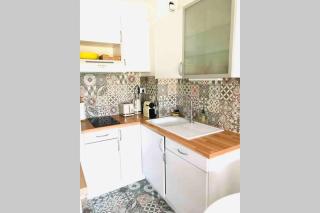 La petite Pinède Studio climatisé proche plage - 1