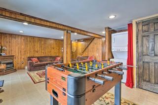 Excellent Lakeview Getaway with Watercrafts Included - 1