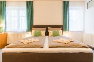 Hotel Schöne Aussicht - 1