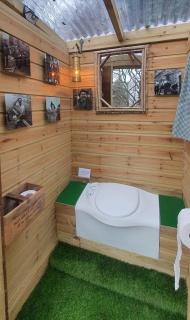 The Miners Log Cabin - Blaina - 3