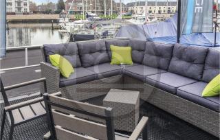 Awesome Ship In Biddinghuizen - Biddinghuizen - 9