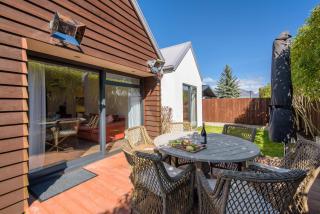 Central Queenstown 3-Bed Villa by Staysouth - Queenstown - 7