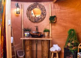 2 CUORI E 1 YURTA Glamping in Tuscany - Adults Only - Asciano - 3