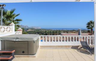 Awesome Home In Tosal With Jacuzzi - La Nucia - 0