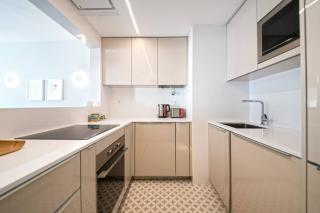 Av. da Liberdade comfortable apt with balcony - 5