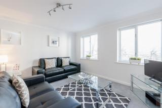 Roomspace Serviced Apartments- Regents Court - Kingston upon Thames - 0