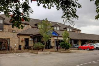 Hotel St Pierre, Sure Hotel Collection by Best Western - Wakefield - 3